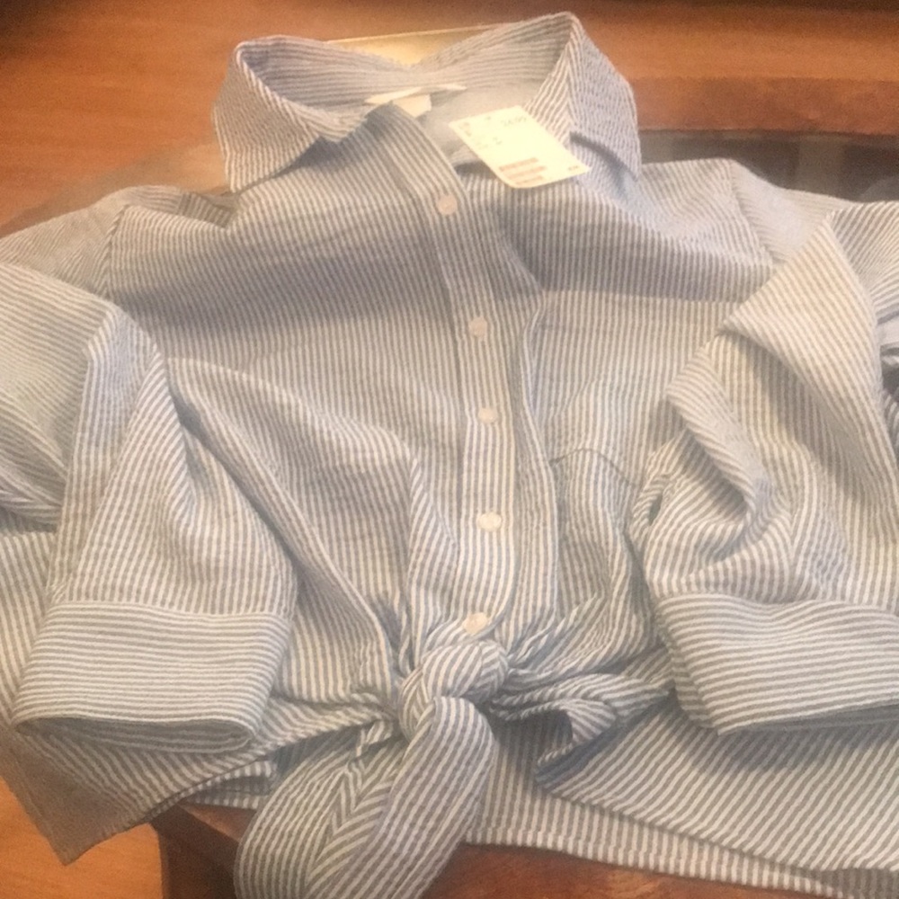 H & M Seersucker Blouse.    CA